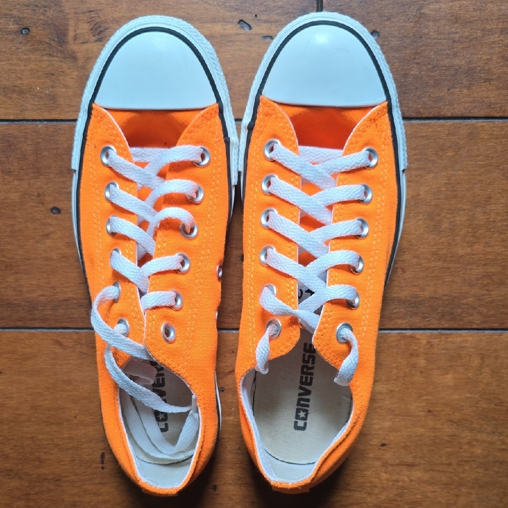 Converse Women's Orange Sneakers